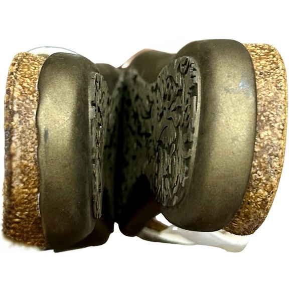 Naot Leather Slide Sandals – White & Metallic Gold – Size 37 (US 6) - Picture 6 of 8